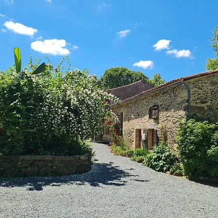 Du Petit Moulin * Reaumur